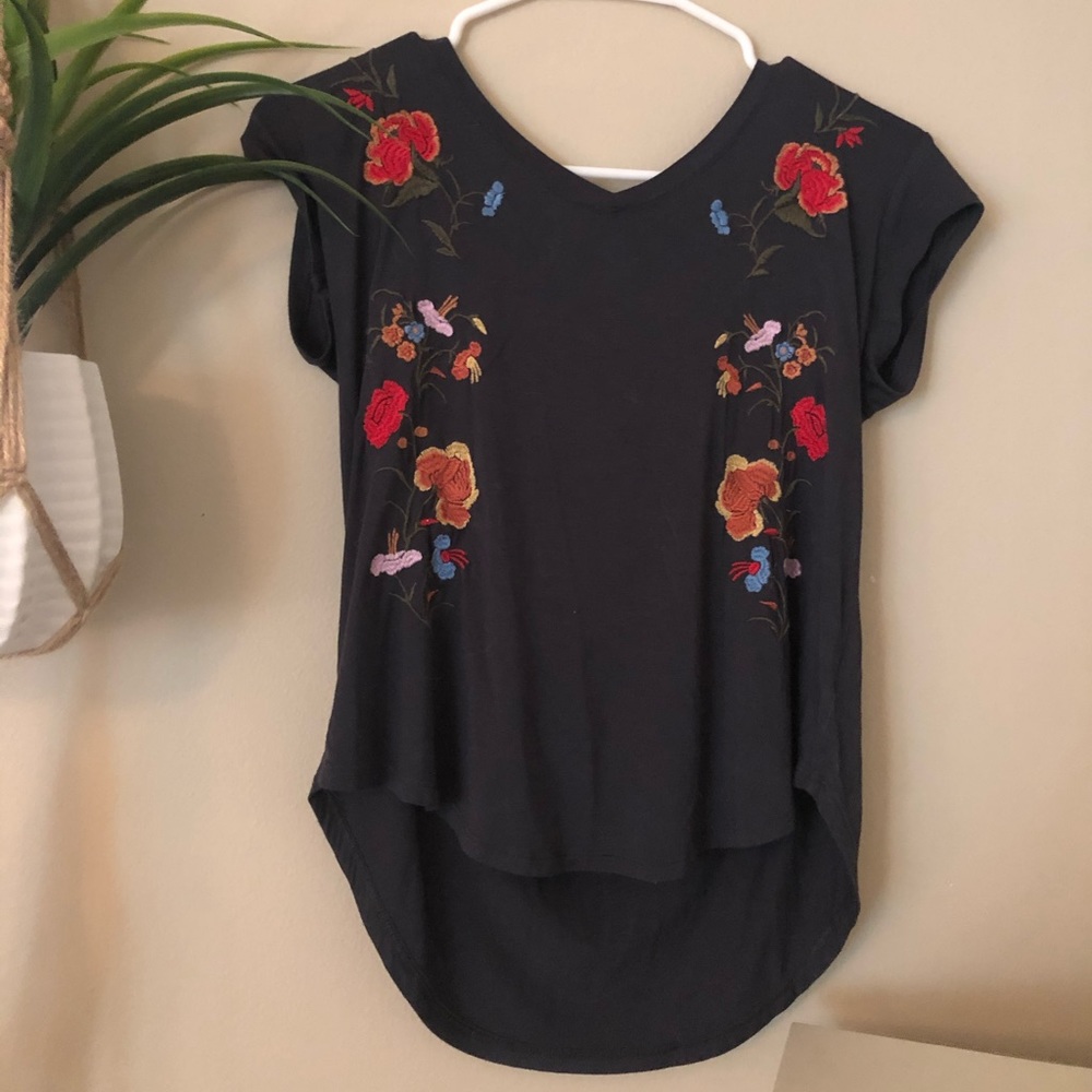 XS AE flowy top